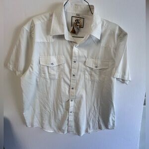 CORVALS CLUB WHITE SHORT SLEEVED SHIRT 
SOFT, LIGHTWEIGHT FABRIC.